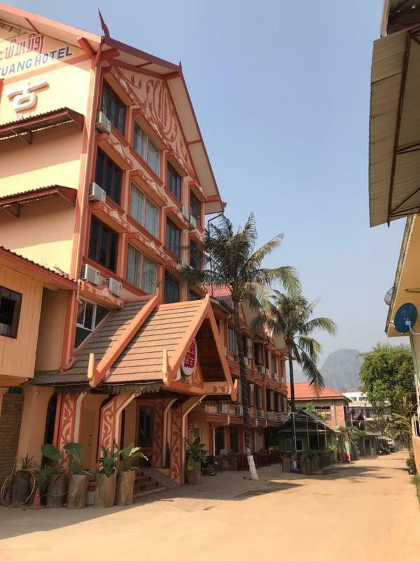 Pangu Hotel - 盘古酒店 Vang Vieng Exteriör bild